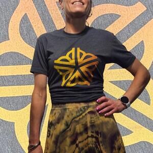 Rochester, NY Roots: Flower City Logo Graphic Tee in Charcoal Gray - Unisex Fit